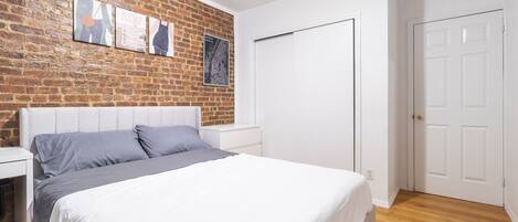 2-Bedroom1(3)