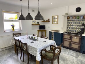 Dining - Crogal Farmhouse (New Quay)