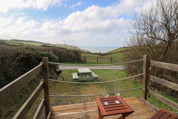 Cottage | Property grounds
