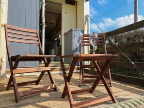 Cottage | Property grounds - Sea the Stars (New Quay)