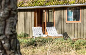 Property grounds - Pet friendly home in Frederiksværk (Frederiksværk)