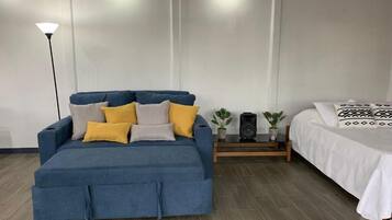 1 chambre, fer et planche Ă repasser, Wi-Fi, draps fournis