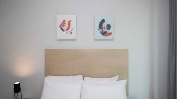 2 habitaciones, tabla de planchar con plancha y wifi gratis