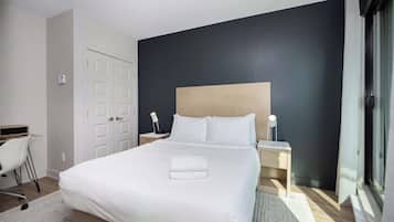 1 chambre, fer et planche à repasser, Wi-Fi gratuit, draps fournis