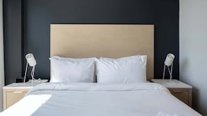 Unclassified image, 3 of 12, button - Comfort Plus - 1 bedroom (Montreal)