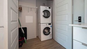 Billede uden beskrivelse, 2 af 18, knap