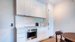 Unclassified image, 3 of 17, button - Comfort Plus City View - 1 bedroom (Montreal)