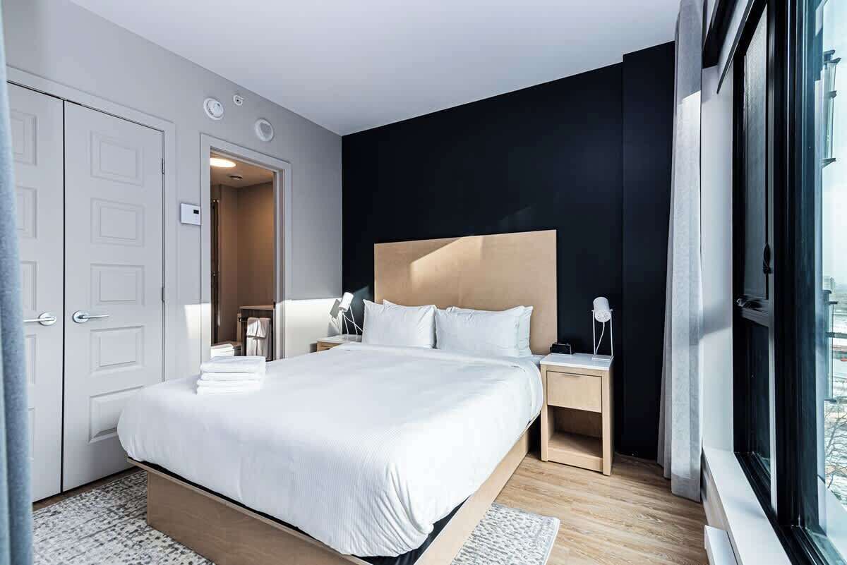 1 chambre, fer et planche à repasser, Wi-Fi gratuit, draps fournis