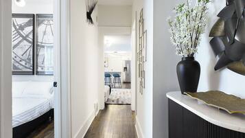 4 bedrooms, WiFi, bed sheets