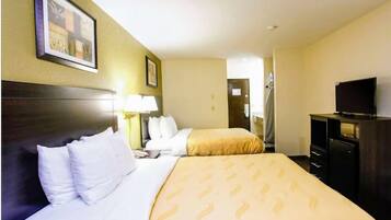 Quarto standard | Camas com colchões pillow-top, escrivaninha