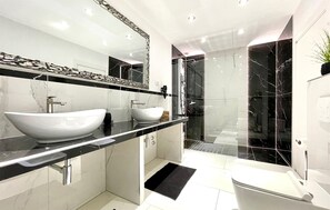 Dusche, Haartrockner