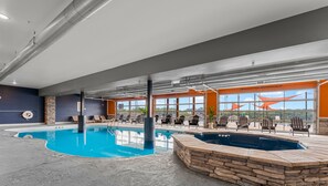 Indoor pool - Lakeview House, 4 BD, Hot Tub, Community Pools (Branson)