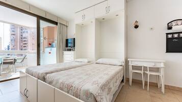 1 bedroom, free WiFi, bed sheets