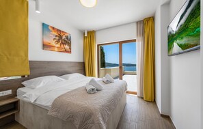 4 Schlafzimmer, Zimmersafe, Reisekinderbett, kostenloses WLAN