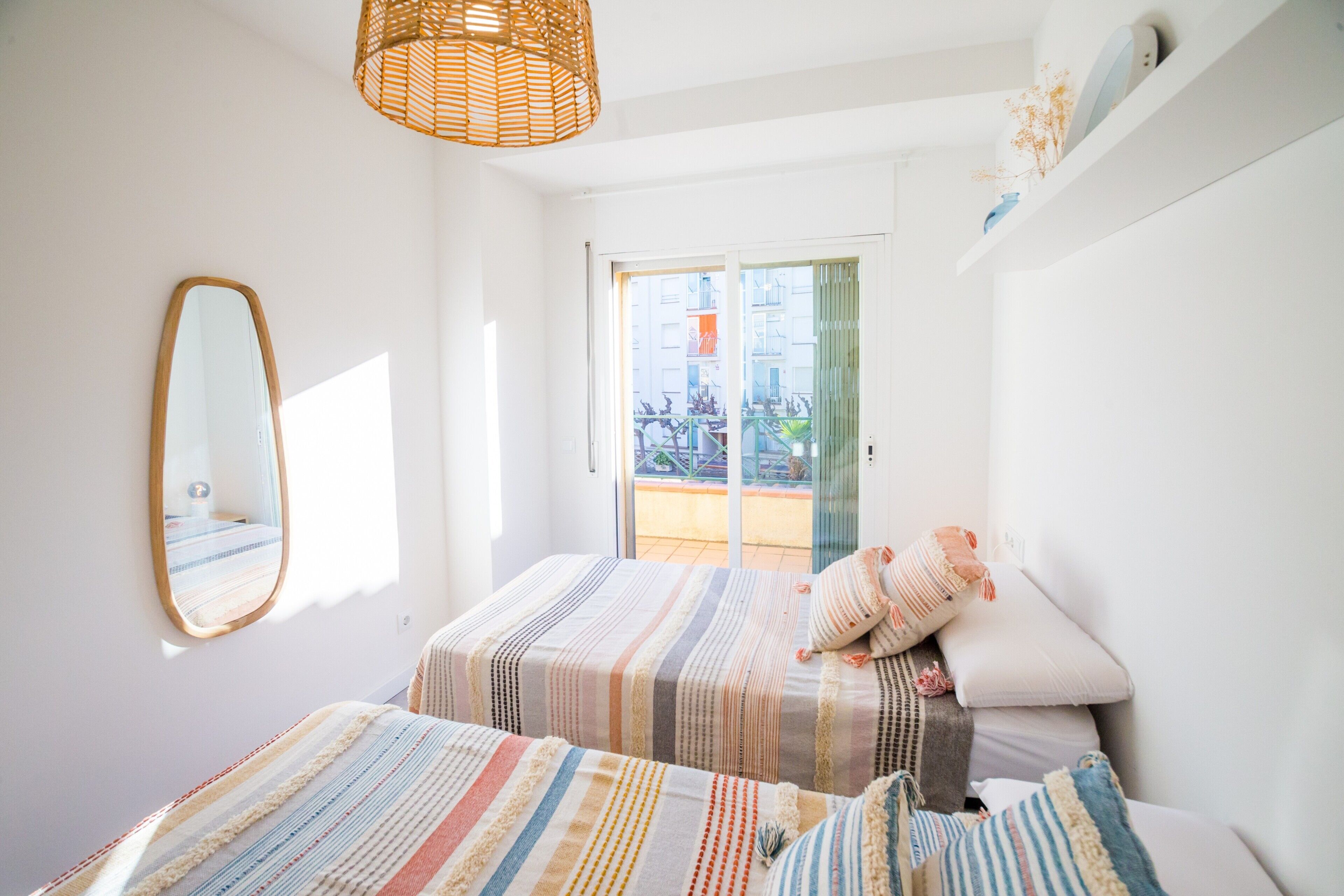 3 habitaciones, wifi gratis y ropa de cama 