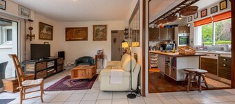 Ty Clafout Holiday Home: Near Vannes, Wi-Fi & Parking