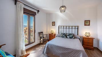 4 habitaciones, wifi gratis y ropa de cama