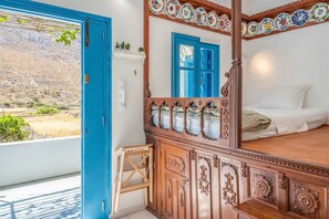 Fer et planche à repasser, Wi-Fi gratuit, draps fournis