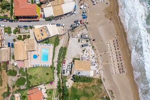 Exterior - Studio Apartment 'Mires House Side First Floor 9' with Shared Pool, Wi-Fi and Air Conditioning (Corfu)