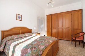 2 bedrooms, free WiFi, bed sheets - Apartment 'Casa Mare Levanto 2' with Private Terrace and Wi-Fi (Levanto)