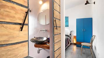 2 chambres, accès au Wi-Fi (inclus), literie fournie