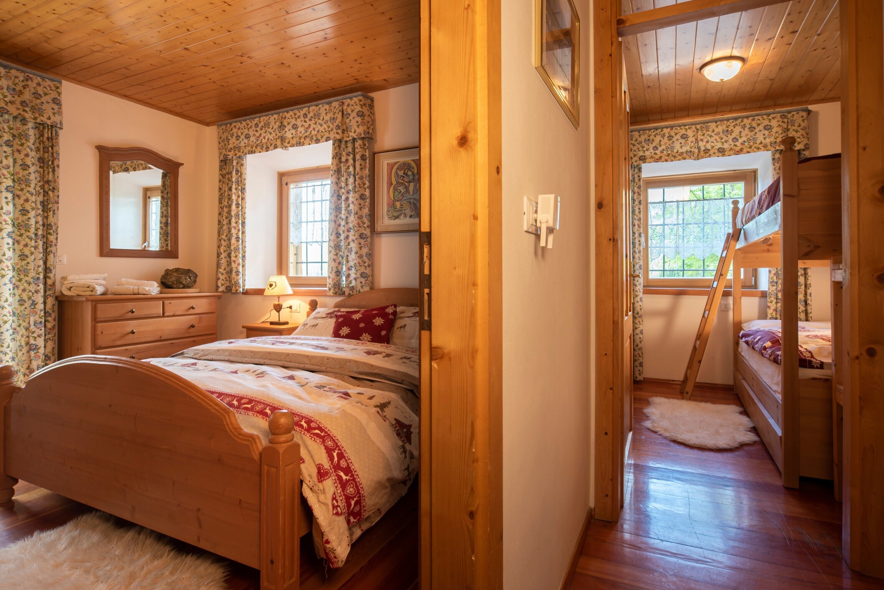 3 bedrooms, desk, free WiFi, bed sheets