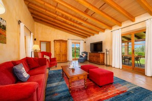 TV - Country House 'Can Xerpeta' with Mountain View, Private Pool and Wi-Fi (Son Servera)