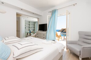 3 bedrooms, iron/ironing board, free WiFi, bed sheets - Villa "Blueros - Main" with Sea View, Shared Pool & Wi-Fi (Syros)