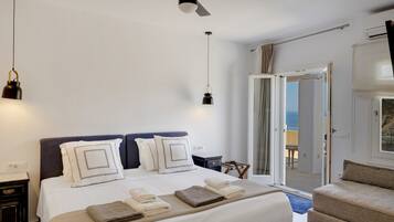 1 chambre, fer et planche Ă repasser, Wi-Fi gratuit, draps fournis