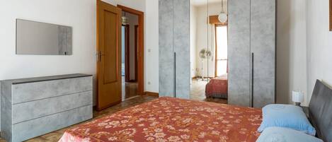 3 Schlafzimmer, Bügeleisen/Bügelbrett, Internetzugang