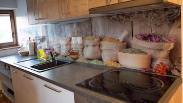 Fridge, microwave, oven, dishwasher