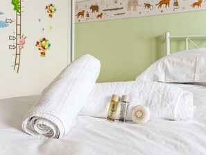 3 chambres, Wi-Fi, draps fournis