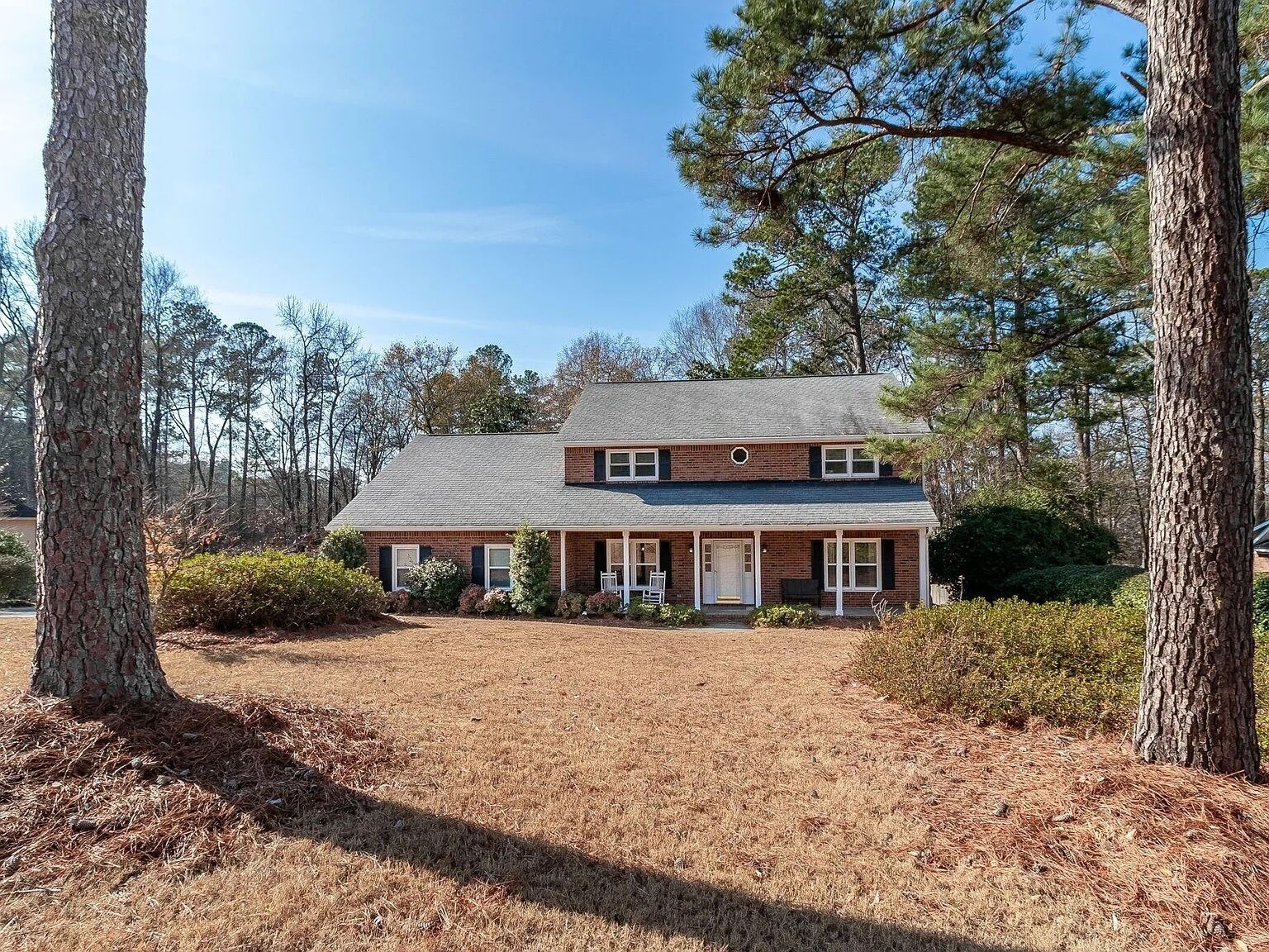 Masters rental close to course, 5br 3.5bath + bonus room