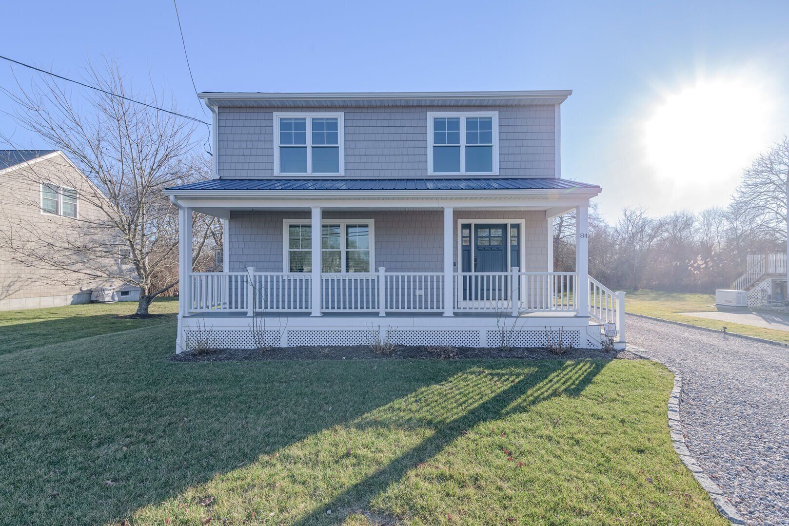 Pristine, newly renovated, four-bedroom home minutes from Scarborough Beach!