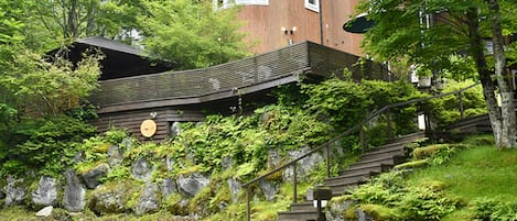 Fachada de la propiedad