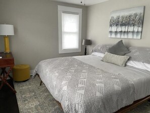 2 chambres, fer et planche à repasser, Wi-Fi gratuit, draps fournis