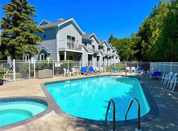 Alberca al aire libre 