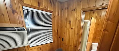 Basic Room | Living area