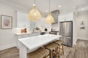 Fridge, microwave, oven, stovetop - Shellabrate Good Times-Walk to Beach-30A-Community Pool (Santa Rosa Beach)