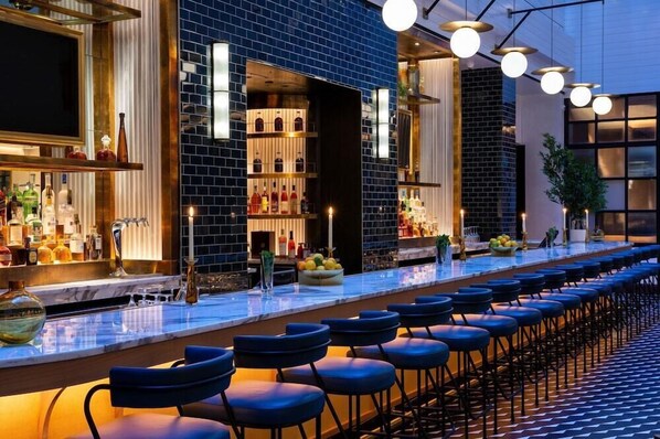 Bar (in der Unterkunft)