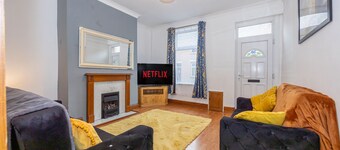 Captivating 2-Bed House in Blackburn