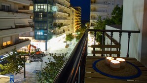 Unclassified image, 4 of 47, button - Marbella Centre, lovely apartment, 2bdm. (Marbella Centre)