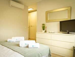 3 Schlafzimmer, Bügeleisen/Bügelbrett, Internetzugang, Bettwäsche