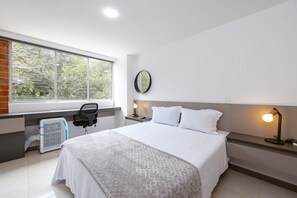 1 bedroom, desk, iron/ironing board, Internet