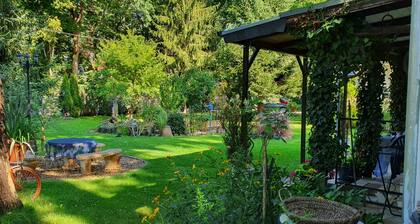 Ferienhaus 'Schatz' mit privater Terrasse und WLAN