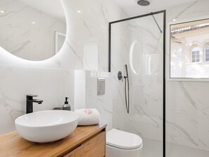 Hair dryer, towels - Villa Sa Sirvi - Stunning south villa (Santa Ponsa)