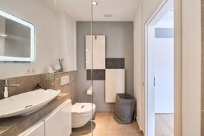 Shower, hair dryer, towels - Auszeit Timmendorfer Strand - Auszeit Timmendorfer Strand 75 Meter vom Feinsandigen Ostseestrand (Timmendorfer Strand)
