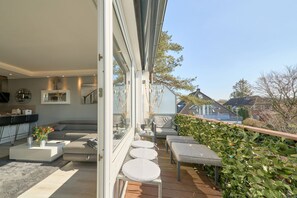 Imagen sin descripción, 4 de 25, botón