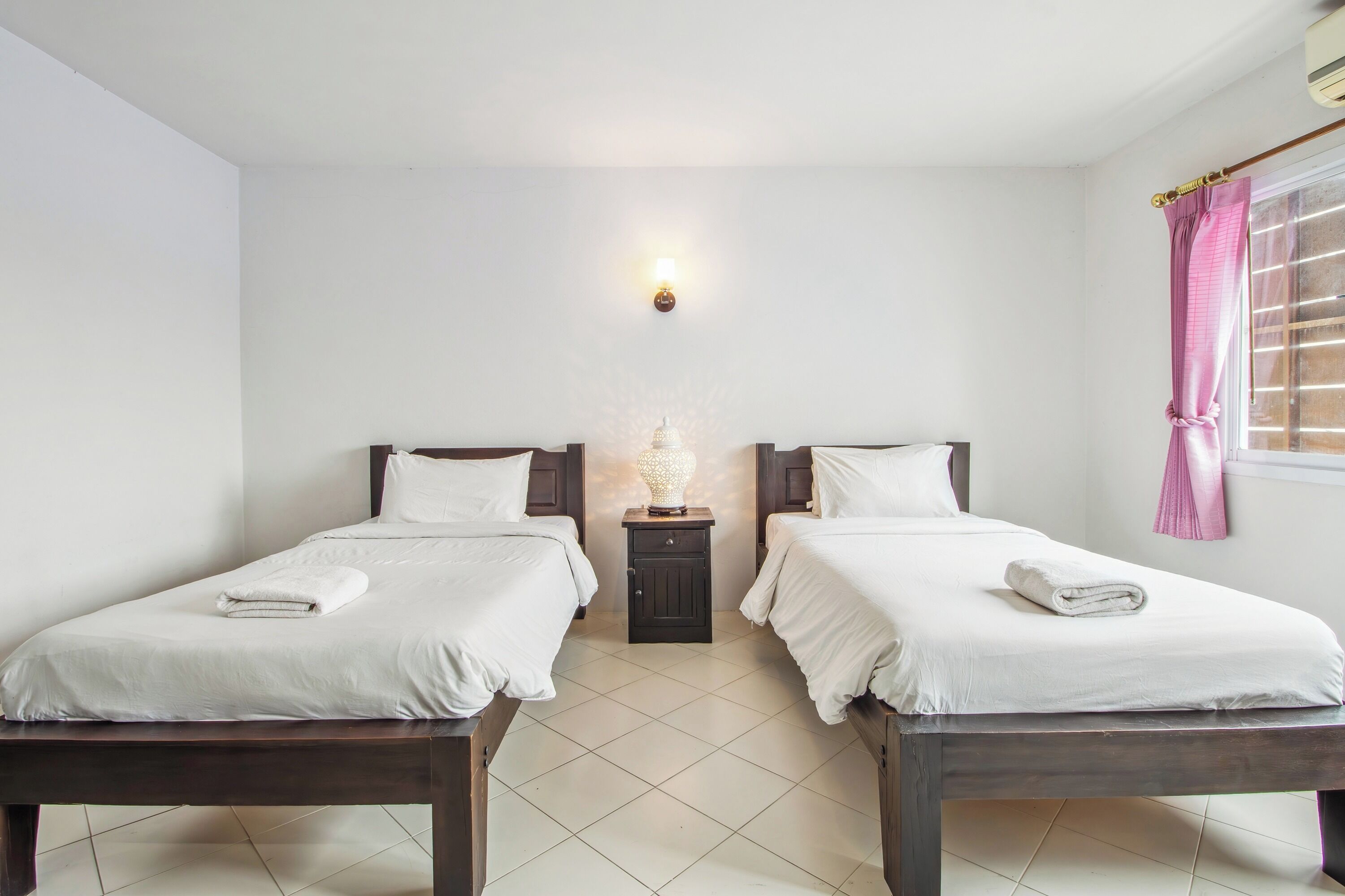 Photo - Budget Stars Hotel