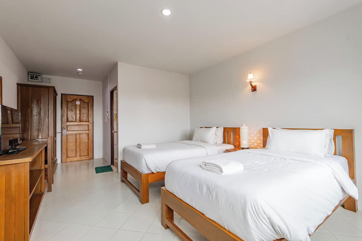 Family Connecting Room